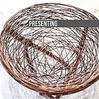 Handcrafted Metal Centerpiece Tableware for Displaying Fruits Handcrafted Metal Centerpiece Tableware for Displaying Fruits