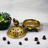 Dhoop Dani Dhoop Dani